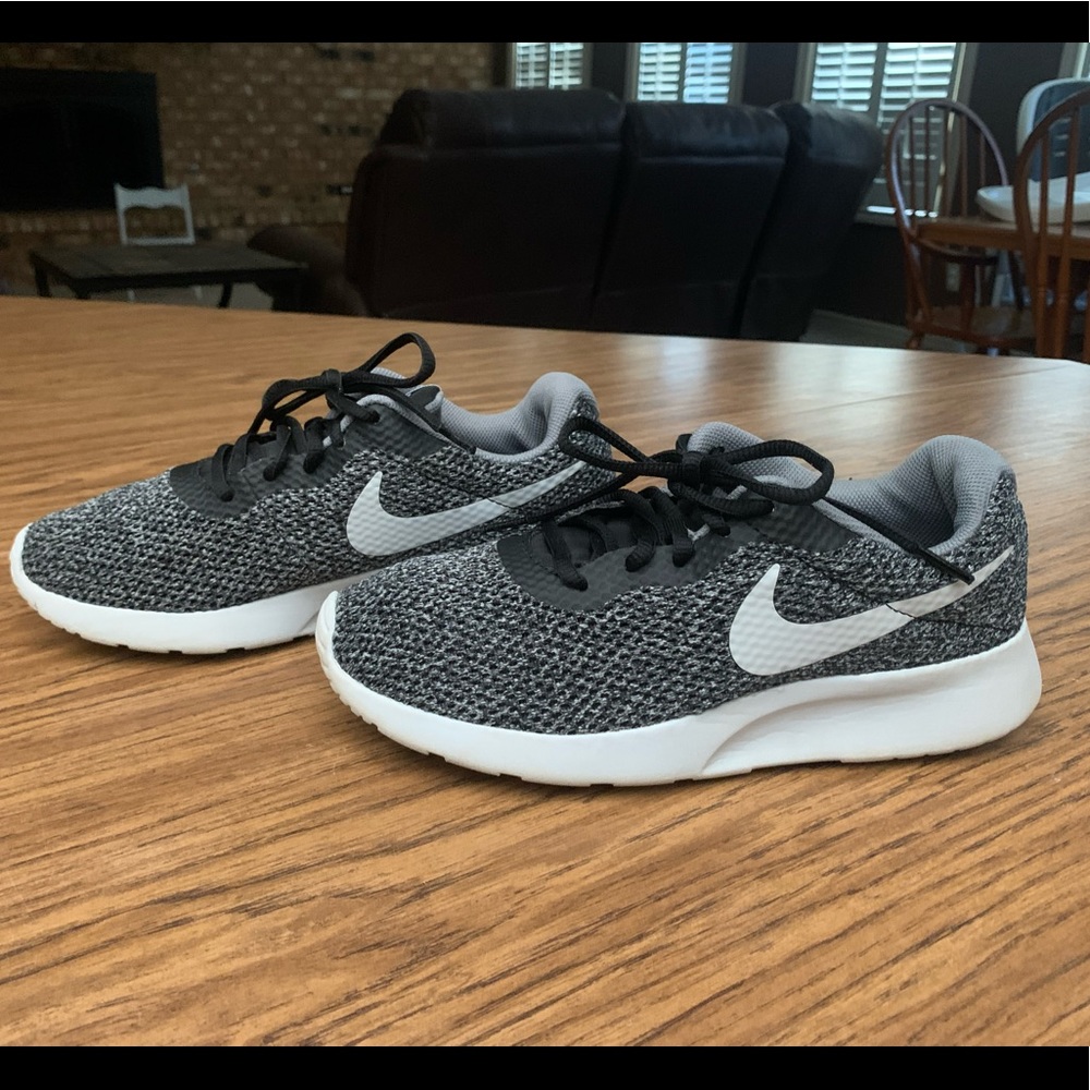 Nike tanjun